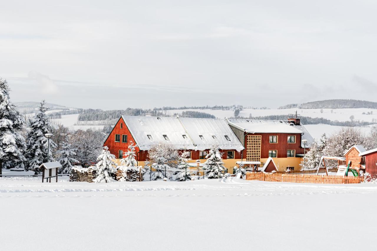 Ferienhotel Goldhuebel Neuhausen  Exteriér fotografie