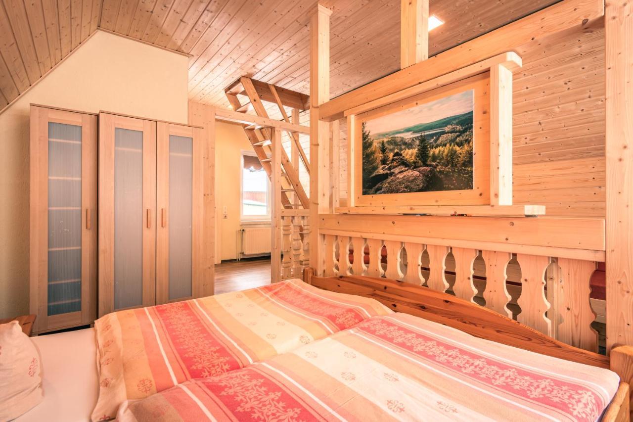 Ferienhotel Goldhuebel Neuhausen  Exteriér fotografie