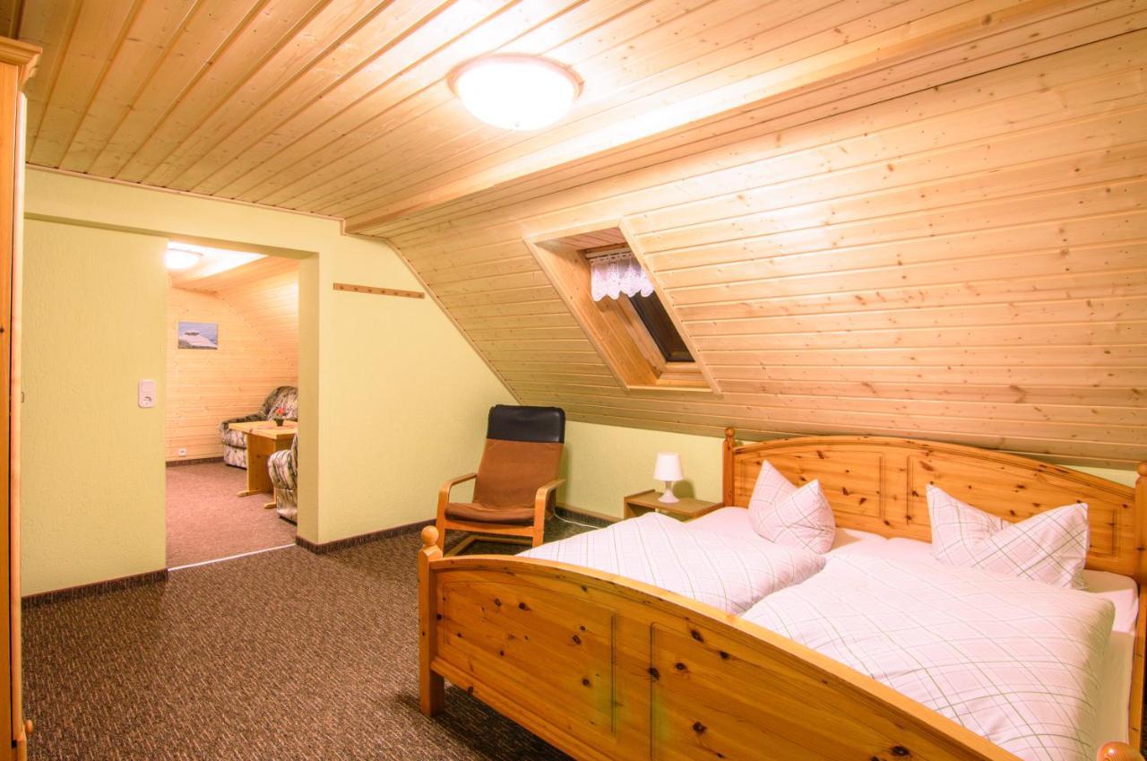 Ferienhotel Goldhuebel Neuhausen  Exteriér fotografie