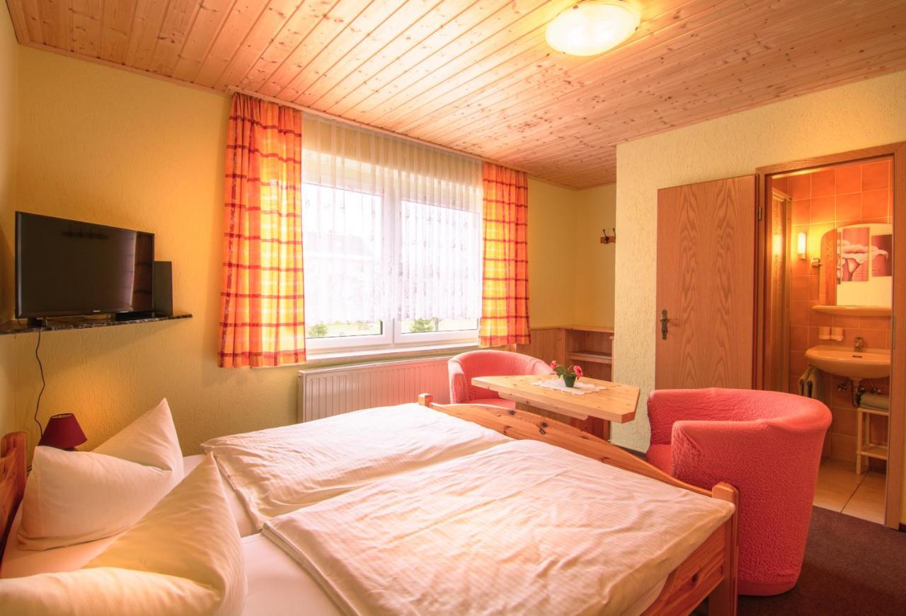 Ferienhotel Goldhuebel Neuhausen  Exteriér fotografie